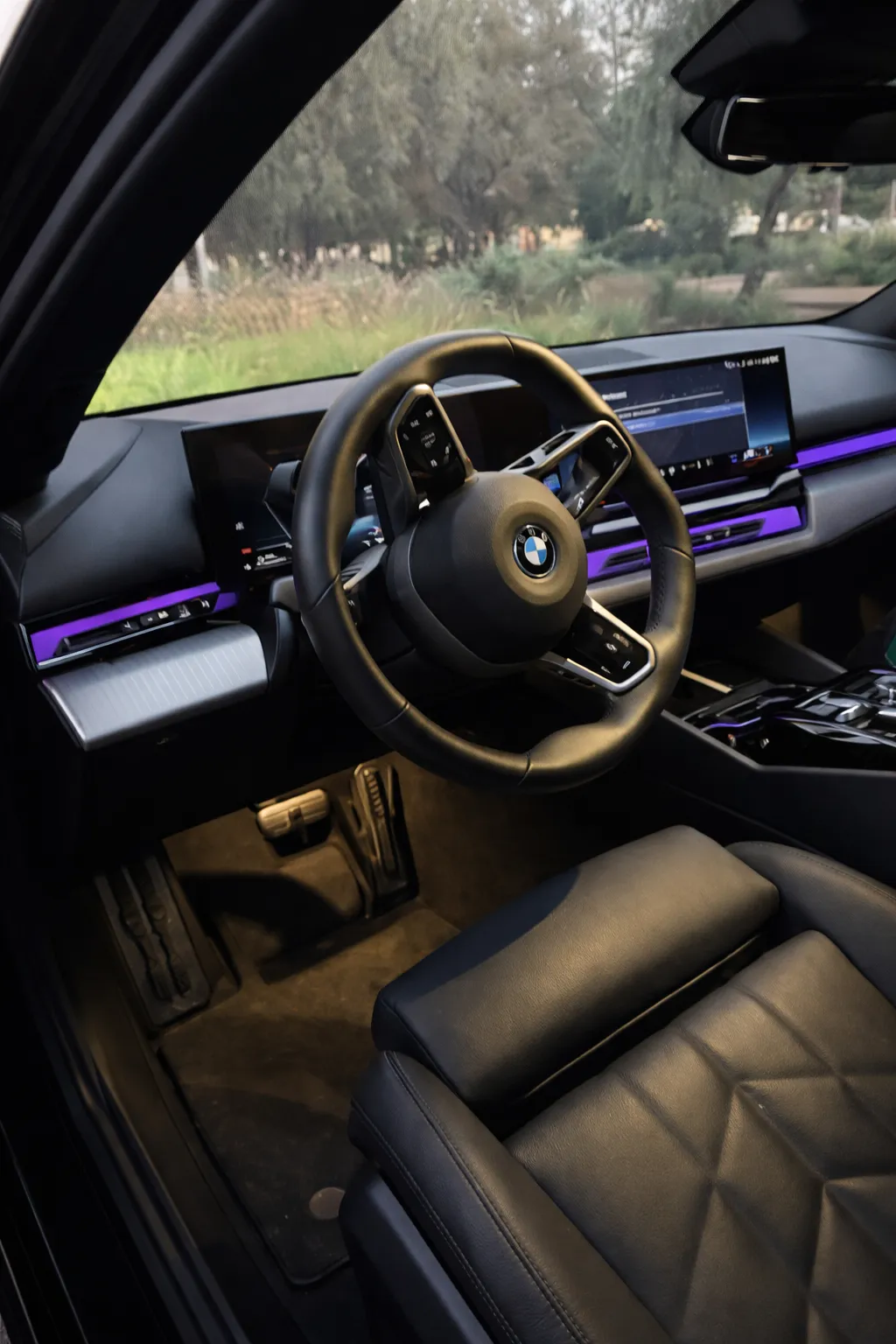 BMW Série 5 - Photo 1